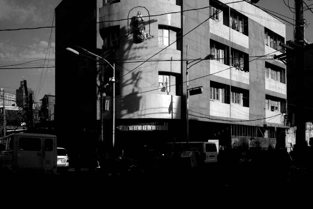 Ricoh GR3 high contrast black and white image sample