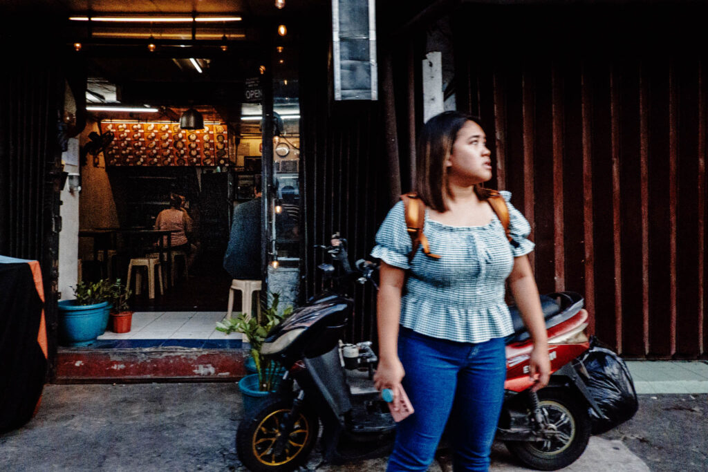 Sony ZV-1 Sample Image - street photography