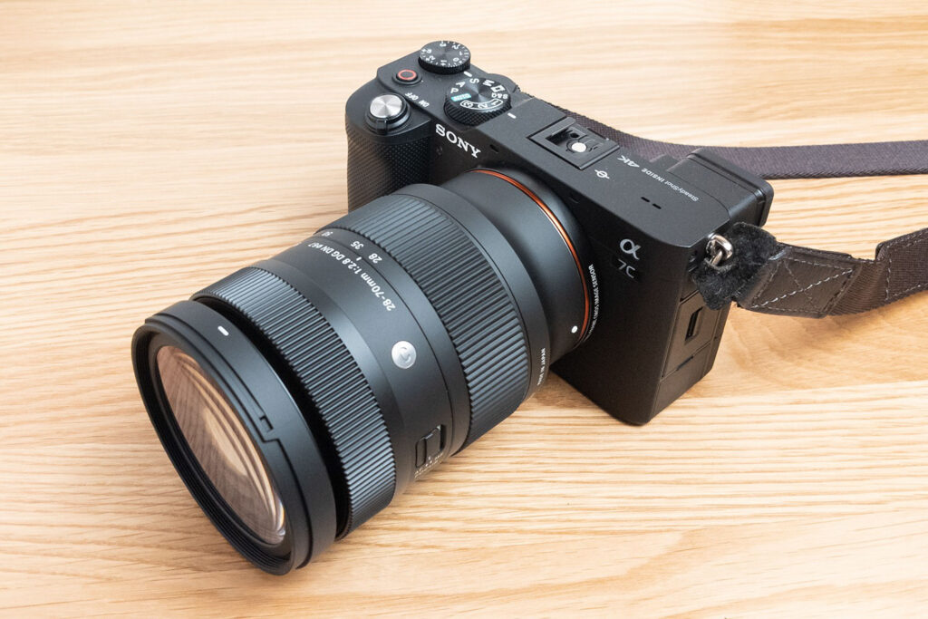 Sigma 28-70mm f/2.8 Contemporary on a Sony a7c