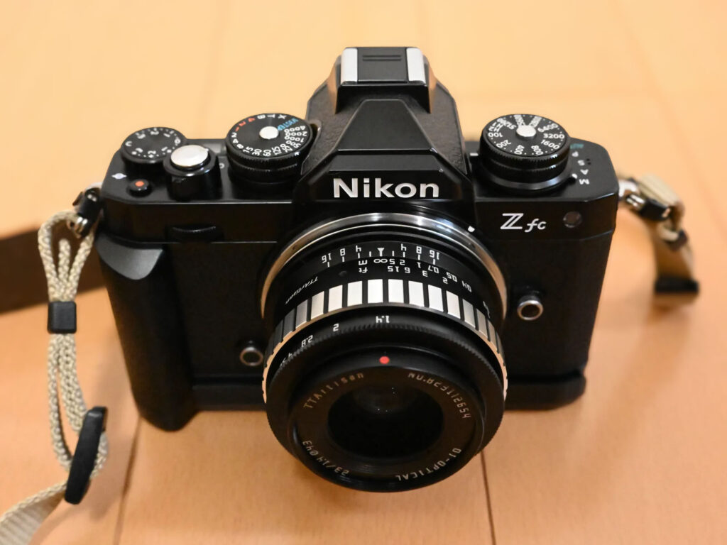 TTArtisan 23mm f/1.4 on a Nikon zfc - a 35mm-equivalent lens with distance markings