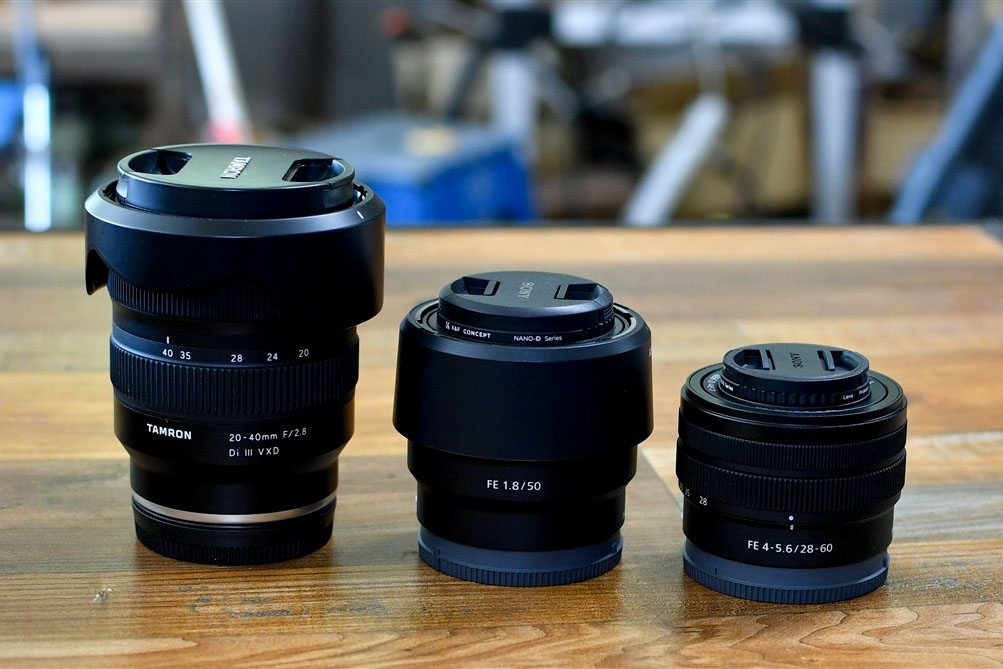 Tamron 20-40mm f/2.8 size comparison vs Sony FE 50mm f/1.8 and Sony 28-60mm kit lens