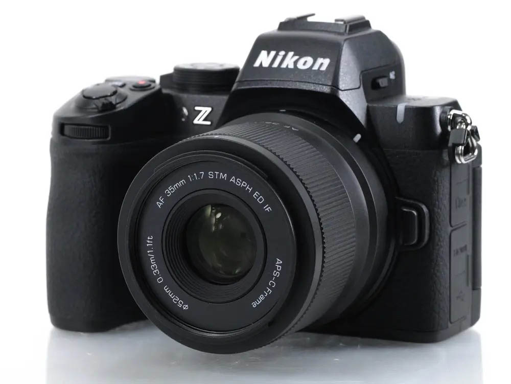 Viltrox 35mm f/1.7 Air Lens for Nikon Z mount on a Nikon Z50