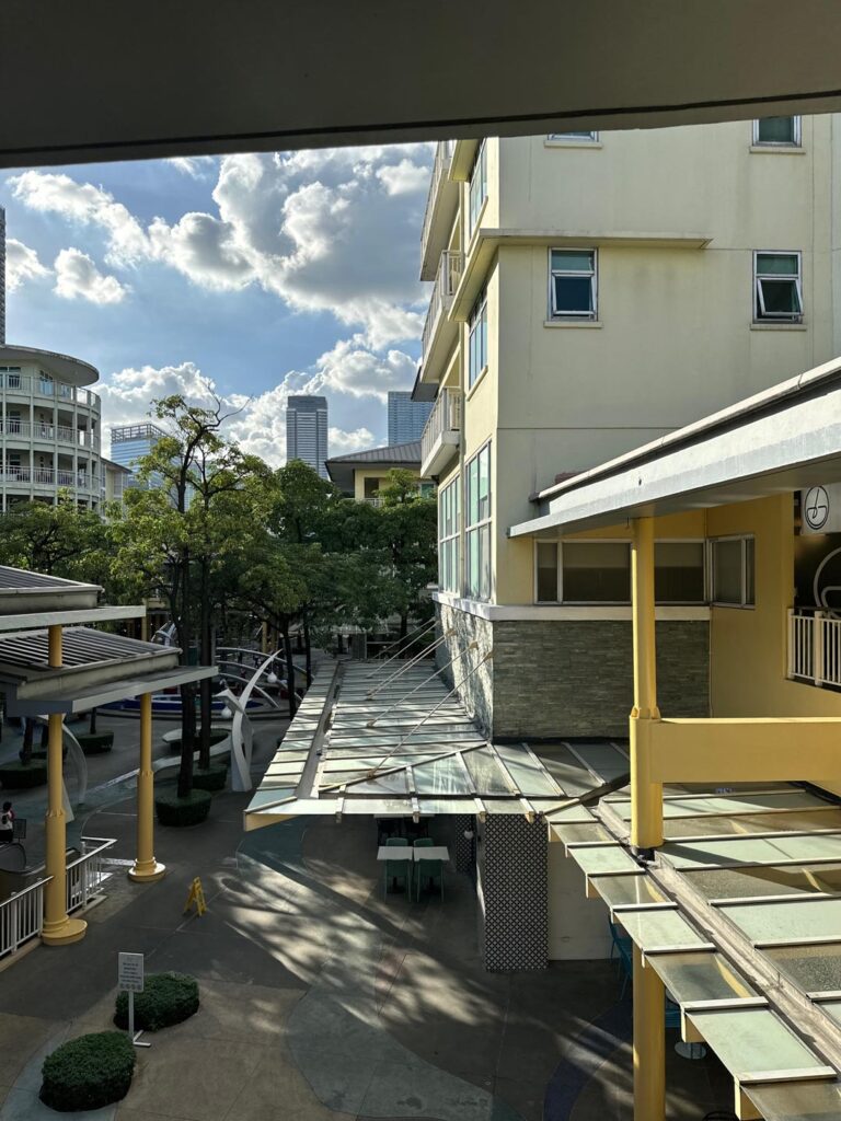 Image quality comparison between the Kodak Charmera and the iPhone camera